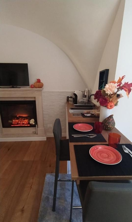 Bed and Breakfast Charme Чивита-Кастеллана Экстерьер фото